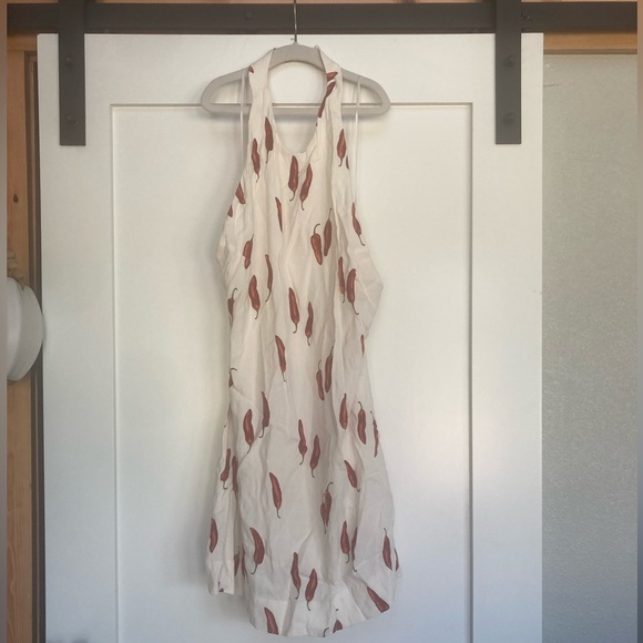 ✨Reformation Avielle Dress ✨ Sexy, low-back & Fun Red Chili Print - Picture 1 of 10